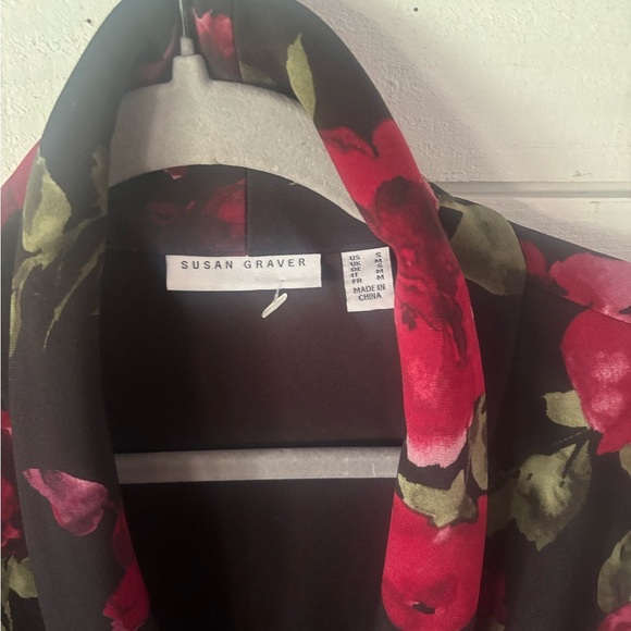 Susan Graver Floral Women's Blazer - Red and Black - Picture 6 of 10